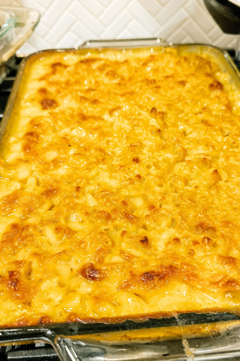 Creamy Cheesy Pasta (Baked Macaroni and Cheese)